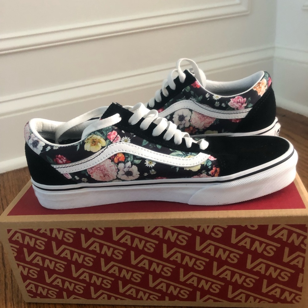 Floral Vans